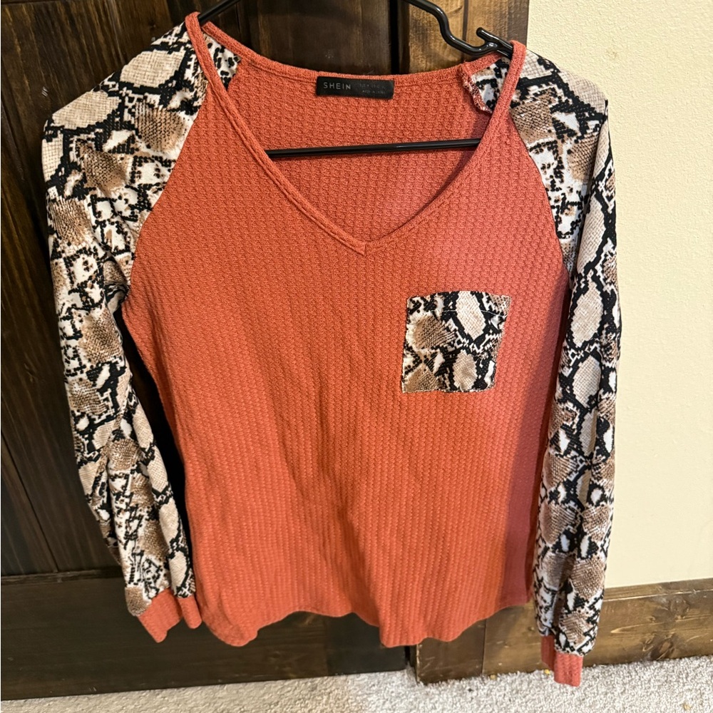SHEIN Coral and Snake Print Sweatshirt